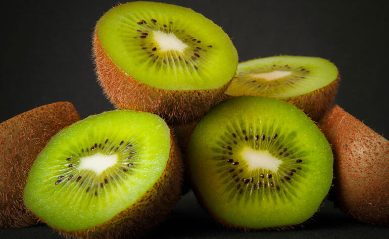 How Long Do Kiwis Last In The Fridge